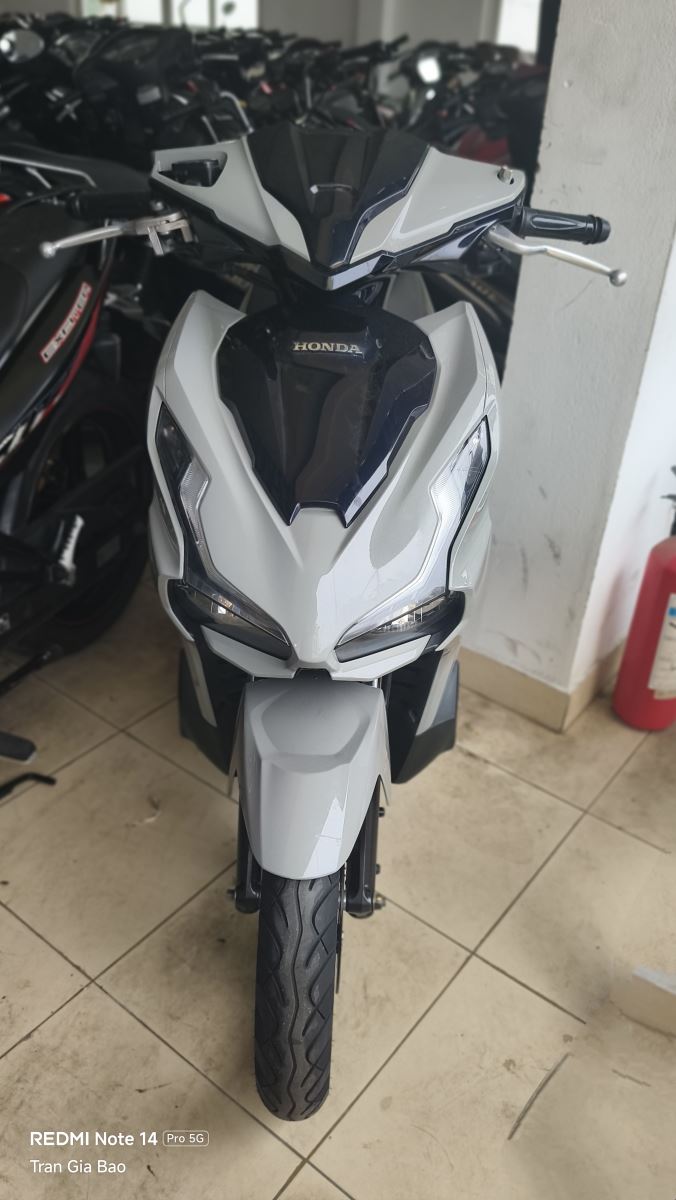 HONDA AIR BLADE 125CC ĐỜI 2023 BS 59V3-79707 – XE LƯỚT CHẤT ĐẸP, MÁY ÊM BỐC GIÁ CỰC TỐT